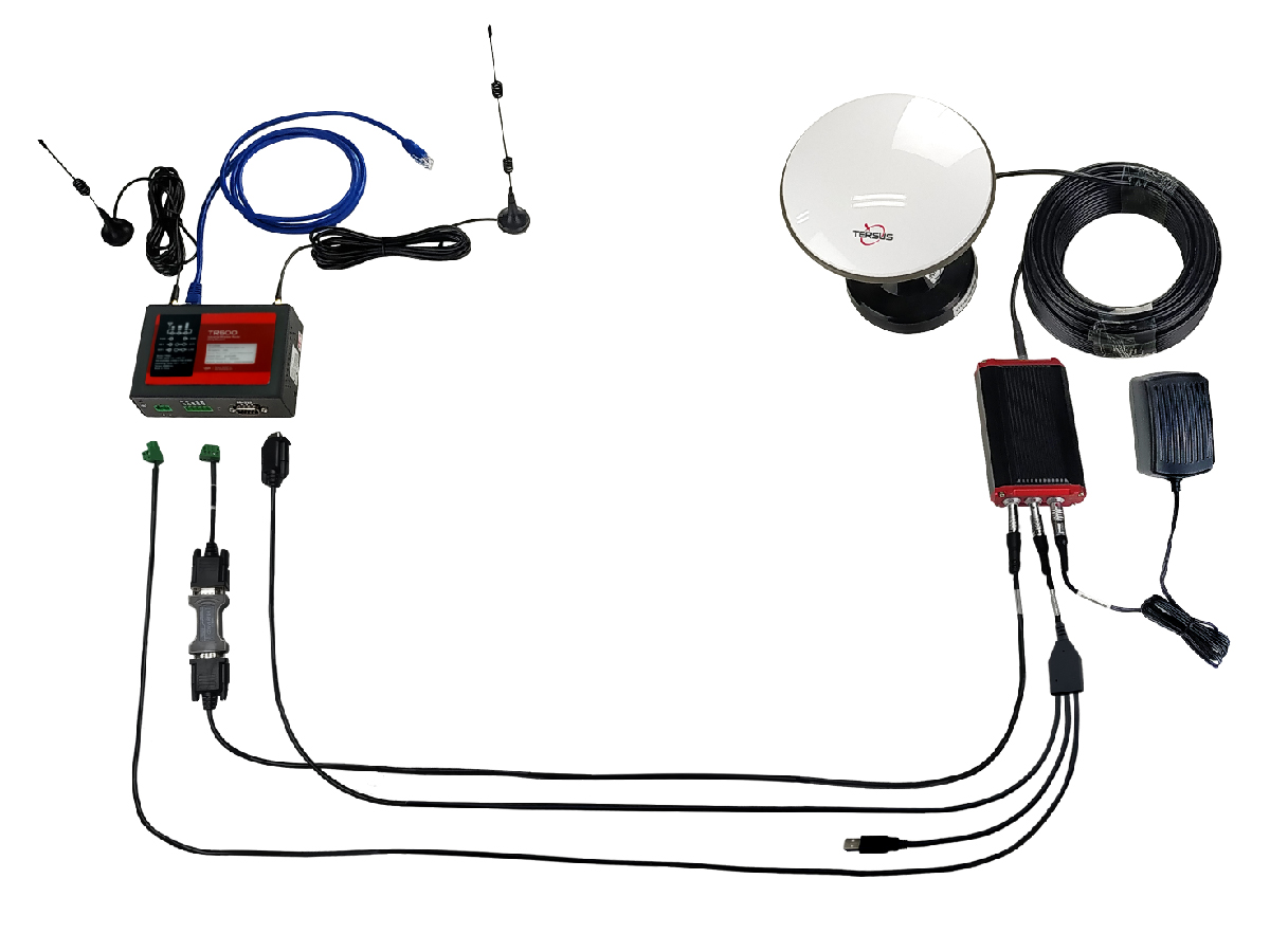 RS232, RS485, TTL, and CAN communication interfaces for receiver integration applications_en_1200x700 副本 2.jpg